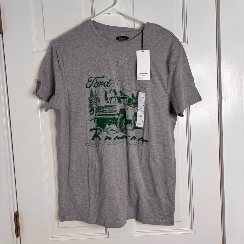 Target x Ford Bronco Men’s Graphic Tee